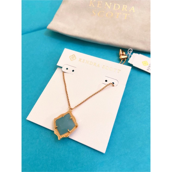 Kendra Scott Jewelry - Kendra Scott | Adjustable Pendant Necklace.